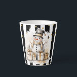 Milchtasse Klein Snowman and Stripes Var04<br><div class="desc">Süßes Schneemann-Motiv in Wasserfarben-Opitk und schwarze Streifen mit goldenen Akzenten. Es sind noch weitere Varianten erhältlich. Achtung: Dieses Motiv ist auf die kleinen Latte-Becher angepasst. Für weitere Produktvarianten schaut in meinen Shop. Nutzungslizenz bei Creative Fabrica,  Gesaltung bei grafXthings.</div>