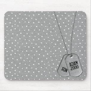 Militärhundeanhänger auf Punkten Mousepad