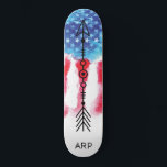 *~* Militärische ARROW Red White Blue Flag Skateboard<br><div class="desc">*Energetisch Enhanced / Imbuds ARROW Silhouette on American Flag * Patriotic American Flag mit q ARROW Silhouette . . Dieses Design zeigt die US Flag American Flag auch bekannt als Old Glory und US Flagge. Dieses Watercolor American Flag Design beinhaltet die Farben Red White Blue in Form von Sternen und...</div>