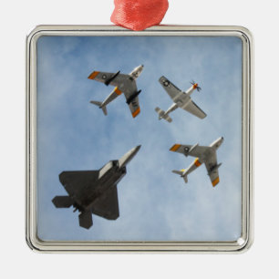Militärische Kämpfer - Heritage Flight Ornament Aus Metall