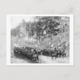 Militärische Männer in Reihen auf Pferderückenfoto Postkarte