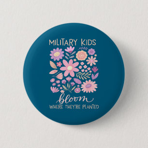 Militärkind Löwenzahn blüht dort, wo sie gepflanzt Button