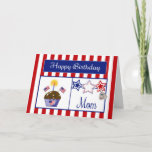 MilitärMama-Geburtstags-Karte Karte<br><div class="desc">Diese patriotische Geburtstags-Karte lässt Ihre MilitärMama lächeln. Sie kennzeichnet einen roten und weißen gestreiften Hintergrund, Schokoladenkleinen kuchen mit Sternen, amerikanische Flaggen, ein Flaggenherz und eine Kerze, Rot-, weißen u. Blauensterne, eine Erkennungsmarke, die mit "USA" geprägt werden und eine blaue Fahne mit dem Text "alles Gute zum Geburtstag" im Weiß. Erkennungsmarken...</div>