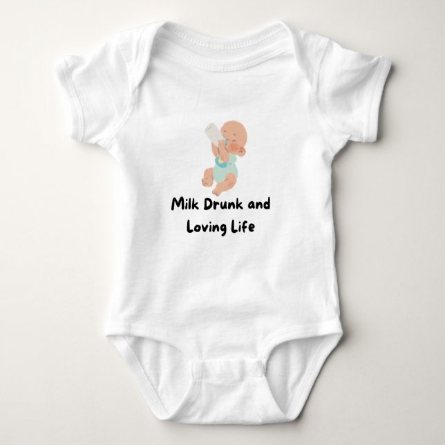 👶 "Milk Betrunken and Love Life" Baby T-Shirt 🍼  Baby Strampler (Vorderseite)