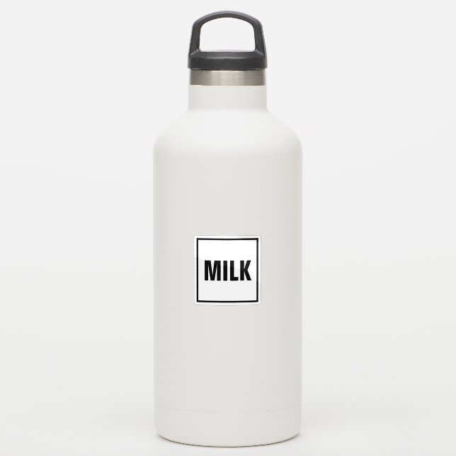 “MILK” Label Sticker – Minimalist design (Wassserflasche)