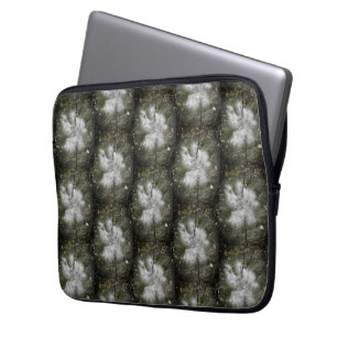 Milkweed   Schmetterling   Nebel   halber Rückgang Laptopschutzhülle