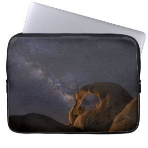 Milky Way & Cyclops Arch Alabama Hills Laptopschutzhülle