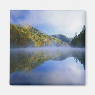 Millbancer See und Herbstfarben bei Sonnenaufgang, Magnet