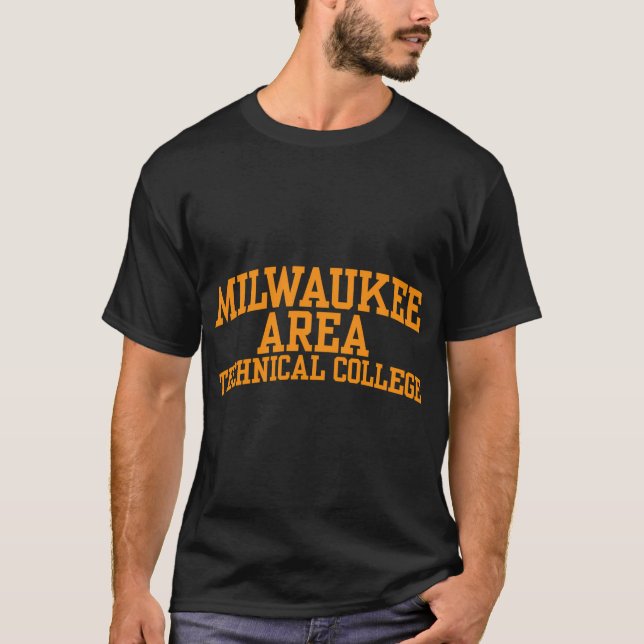 Milwaukee Area Technische Uni 02 T-Shirt (Vorderseite)