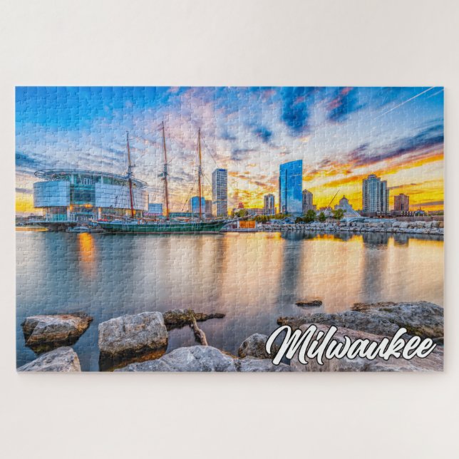 Milwaukee, Wisconsin, USA Puzzle (Horizontal)