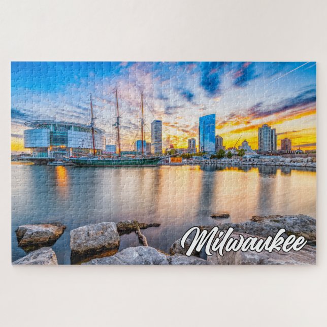 Milwaukee, Wisconsin, USA Puzzle (Horizontal)