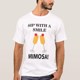 Mimosa Sip mit einem lächelnden Mimosa T-Shirt