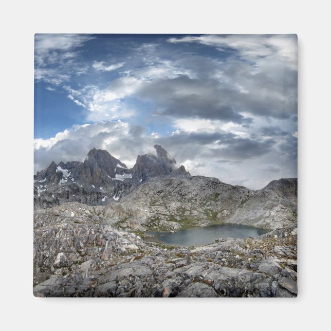 Minarettpanorama über den Seen von Nydiver - Sierr Magnet (Vorne)