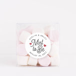 Mind zu Personalisierter Gastgeschenk Hochzeit Runder Aufkleber<br><div class="desc">Minzige,  frische Gastgeschenk Hochzeit-Aufkleber sind in schwarzen Schriftzeichen mit roten Herzen "mint to be" gehalten. Personalisieren Sie mit Ihren Namen und Hochzeitstermin.</div>
