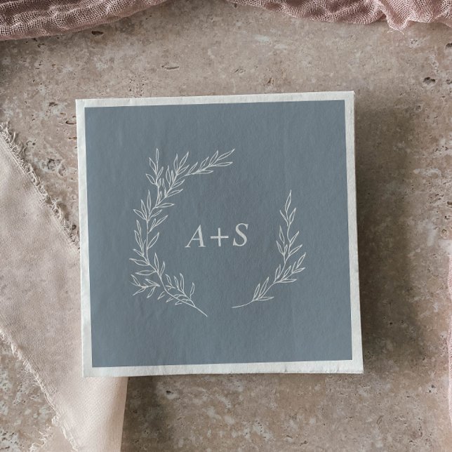 Mindestleaf | Blaue und weiße Monogramm Hochzeit Serviette (Von Creator hochgeladen)