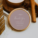 Mindestleaf | Dusty Rose Vielen Dank für Ihr Inter Runder Aufkleber<br><div class="desc">Diese minimale staubige Rose bedankt sich bei den Aufklebern der Gastgeschenk Hochzeit und eignet sich perfekt für eine Hochzeitsfeier. Das romantische Design besticht durch eine schlichte grüne Silhouette in massiv rosa Rosa mit klassisch minimalistischem Boho-Stil. Personalisieren Sie die Aufkleber mit Ihren Namen, dem Ereignis (falls zutreffend) und dem Datum. Diese...</div>