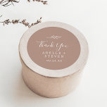 Mindestleaf | Neutral Vielen Dank für den Sticker<br><div class="desc">Diese minimalen blattneutralen Dankeschön-Aufkleber sind perfekt für eine Hochzeitsfeier. Die Silhouette ist schlicht und grün,  in einem erdigen natürlichen Ton mit minimalistischem Wüstenböhmischen-Stil gehalten. Personalisieren Sie die Aufkleber mit Ihren Namen,  dem Ereignis (falls zutreffend) und dem Datum. Diese Aufkleber können für Hochzeitsempfang,  Brautparty oder jede Veranstaltung verwendet werden!</div>
