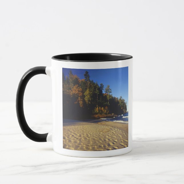 Minenstrand bei Pictured Rocks National Tasse (Links)