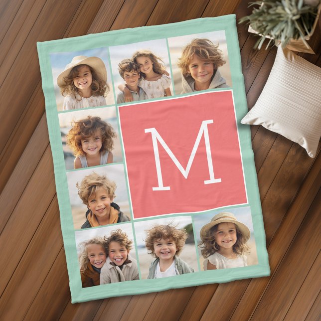 Mini Coral Square 8 Foto Collage Monogramm Fleecedecke (Personalized fleece blanket with 8 photos and a monogram)