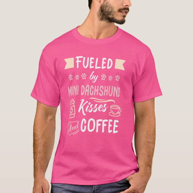 Mini Dackel Mama Kaffee Lover T-Shirt (Vorderseite)