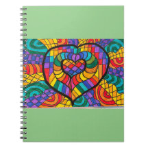 Mini-grünes Notebook mit mehrfarbigem Herz