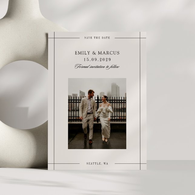 Minimal beige modernes Foto Save the Date Einladung (Von Creator hochgeladen)