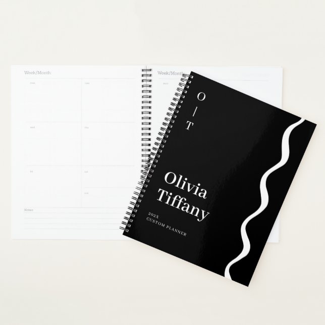 Minimal Black and White Personalized Name Year Planer (Anzeige)