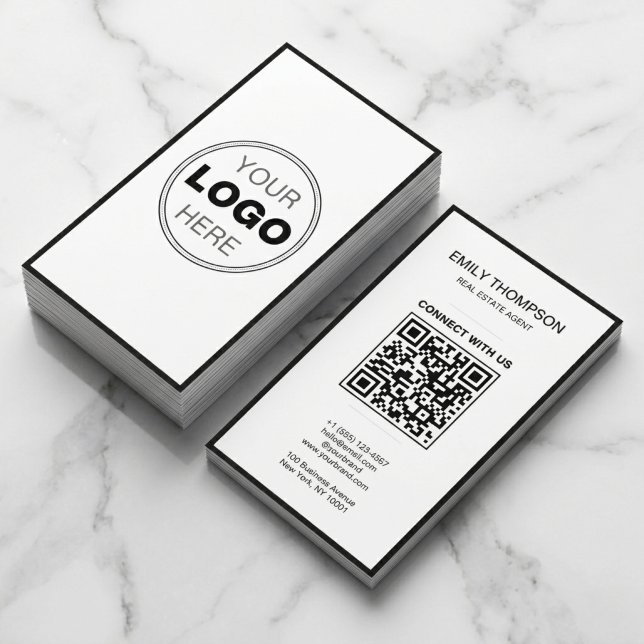 Minimal Black White Modern QR Code Logo Visitenkarte (Modern Minimalist Black & White QR Code Business Card)