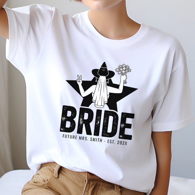 Minimal Bride Floral T-Shirt (Von Creator hochgeladen)