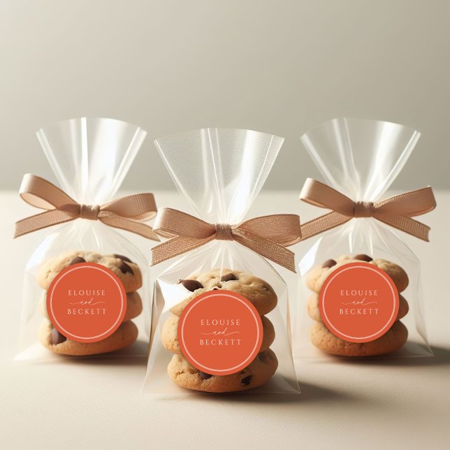 Minimal Burnt Orange Round Wedding Sticker (Von Creator hochgeladen)