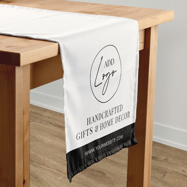 Minimal Business Logo Company Branded Trade Show Kurzer Tischläufer (Minimalist business logo table runner in black and white)