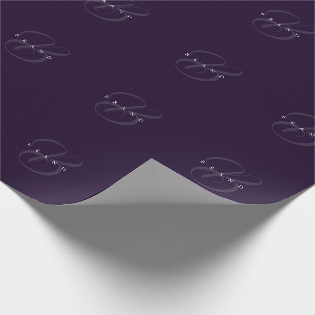 Minimal Deep Plum Lila Elegant Monogram Company Geschenkpapier (Ecke)
