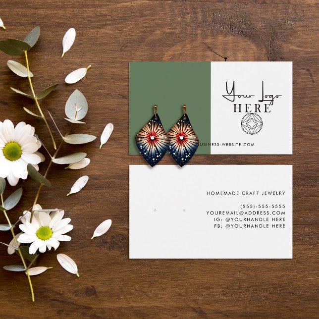 Minimal Earth Green White Logos Ohrenanzeige (Von Creator hochgeladen)