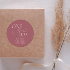 Minimal ein Tag Hochzeit Probe Dusty Pink Runder Aufkleber