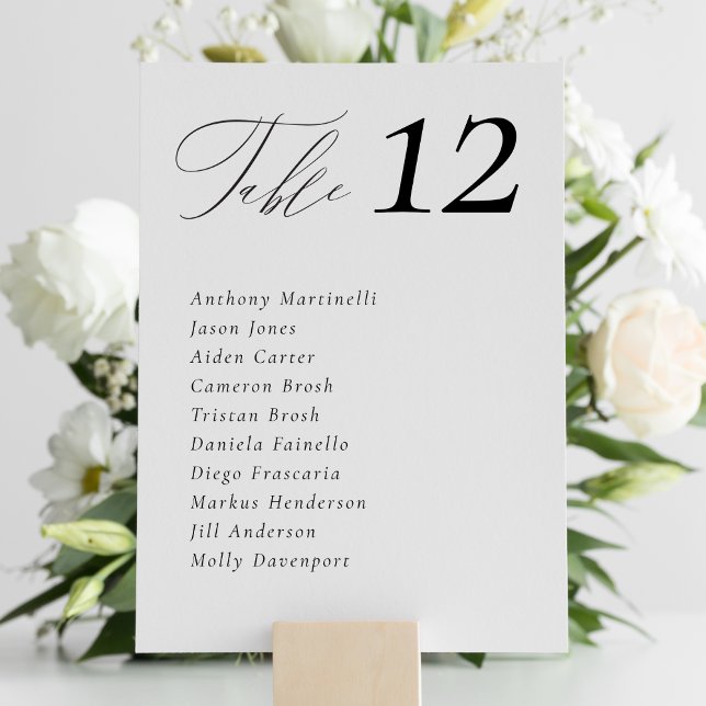 Minimal einfache Hochzeittisch-Seekarten Einladung (This elegant table seating chart card features a handwritten calligraphy script )