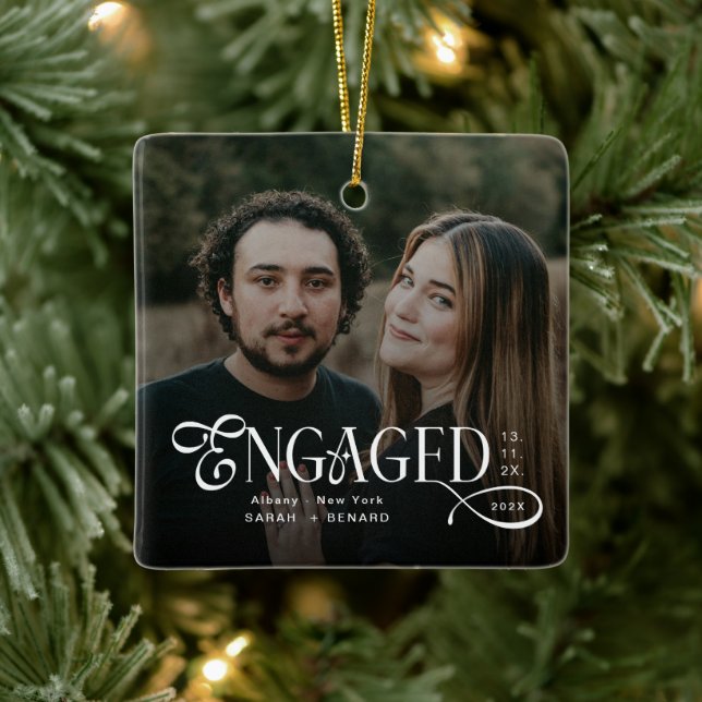 Minimal Engaged Couples Photo Stylish Christmas Keramikornament (Baum)