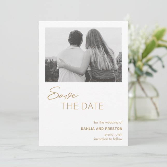 Minimal Gold Foto Moderne Hochzeit Save The Date (Stehend Vorderseite)