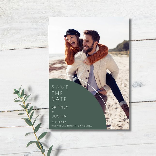 Minimal Green Two Foto Wedding Save The Date (Minimal Green Two Photo Wedding Save The Date)