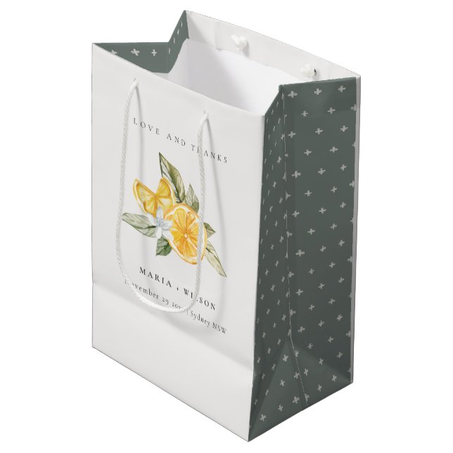 Minimal Lemon Botanical Boho Liebe Dank Hochzeit Mittlere Geschenktüte (Vorderseite Schrägansicht)