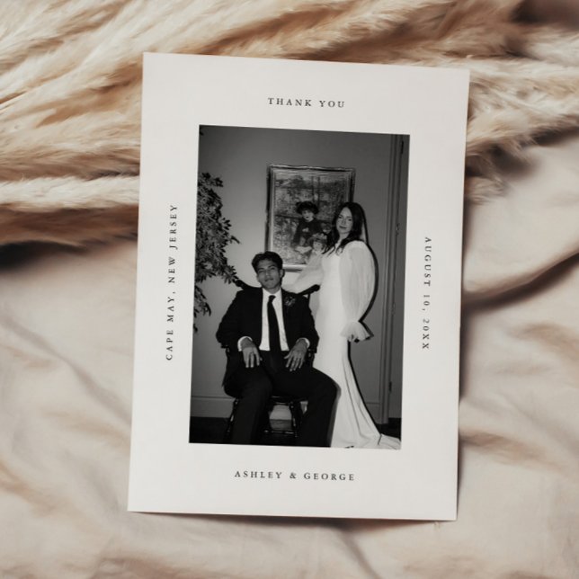 Minimal Modern 2-Photo Wedding Black & White Dankeskarte (Von Creator hochgeladen)