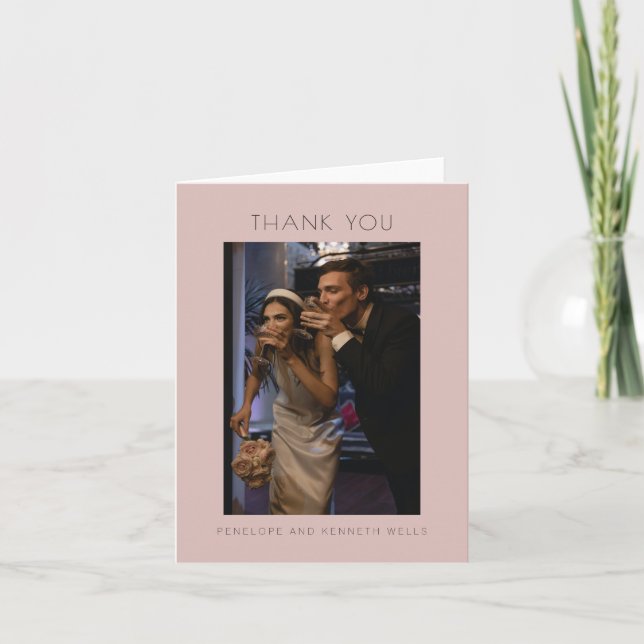 Minimal moderne Elegant Dusty Blush Wedding Custom Dankeskarte (Vorderseite)