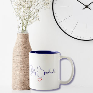 Minimal Modernes Drehbuch Personalisierter Name He Zweifarbige Tasse