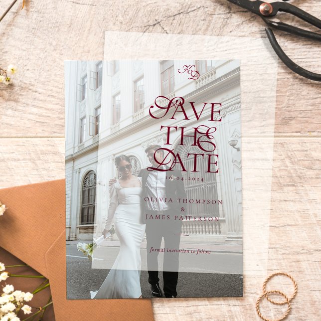 Minimal Monogram Deep Burgundy Script Wedding (Von Creator hochgeladen)