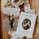 Minimal Oval Save the Date Hochzeitsfotokarte<br><div class="desc">Unsere minimale und elegante ovale Save the Date Hochzeitsankündigung Fotokarte ist die perfekte Möglichkeit,  Ihre Freunde und Familie über Ihre Hochzeit zu informieren.</div>