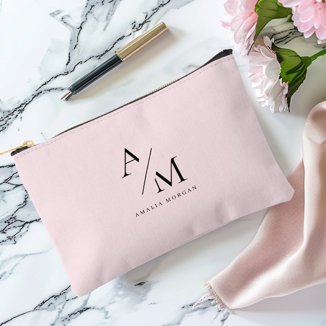Minimal Pastel Pink Initial & Personalisiert Zubehörtasche (Von Creator hochgeladen)