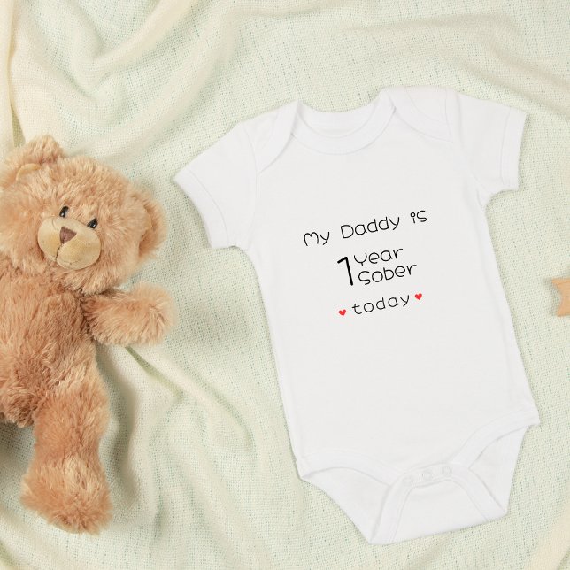 Minimal Personalisiert Mein Papa ist 1 Jahr nüchte Baby Strampler (Von Creator hochgeladen)