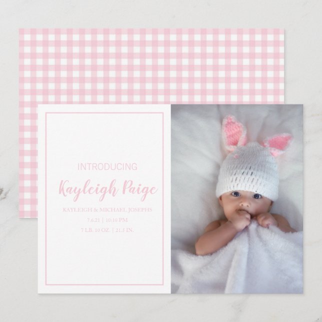 Minimal Pink Gingham Karo Muster Foto Birth Ankündigung (Vorne/Hinten)