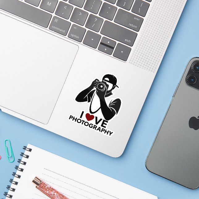 Minimal Red Heart Love Design Kiss-Cut Sticker She (Laptop mit iPhone)