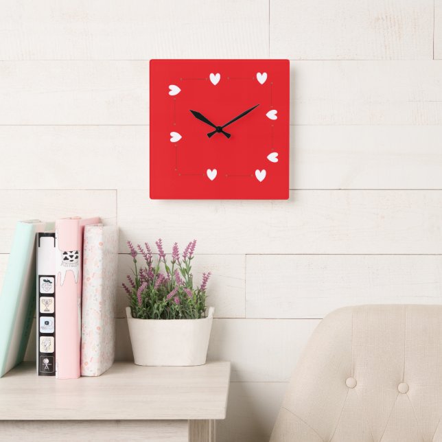 Minimal Red Heart Wall Clock – Modern Love Decor Quadratische Wanduhr (Lesesaal)