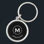 Minimal Schwarz Classic Monogramm Schlüsselanhänger<br><div class="desc">Der mit Monogramm,  runde Schlüsselanhänger ist mit einem schwarzen Hintergrund versehen,  der in klassischer Blocktypografie in Weiß für ein berufliches und einfaches Aussehen sorgt.</div>